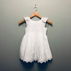 Baby Gap White Embroidered Girl’s Dress 4T